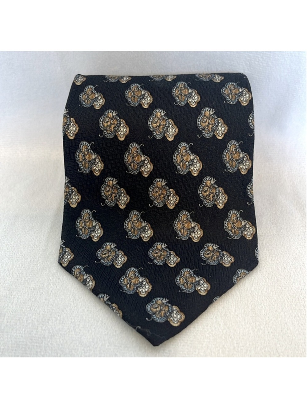 Vintage Valentino Cravatte Collection Black Print Handmade in Italy 100% Silk 4"